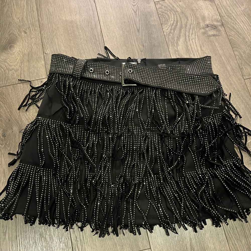 Chic Black Studded Fringe Mini Skirt